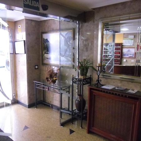לאון Hostal Don Suero מראה חיצוני תמונה