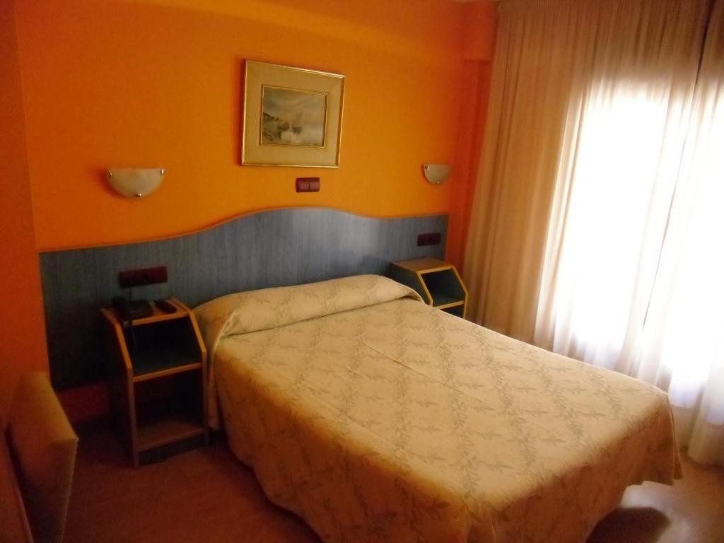 לאון Hostal Don Suero חדר תמונה